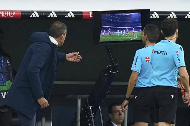 星空体育官方网站-皇马一战成黑暗传说？怎么看本轮裁判误判？